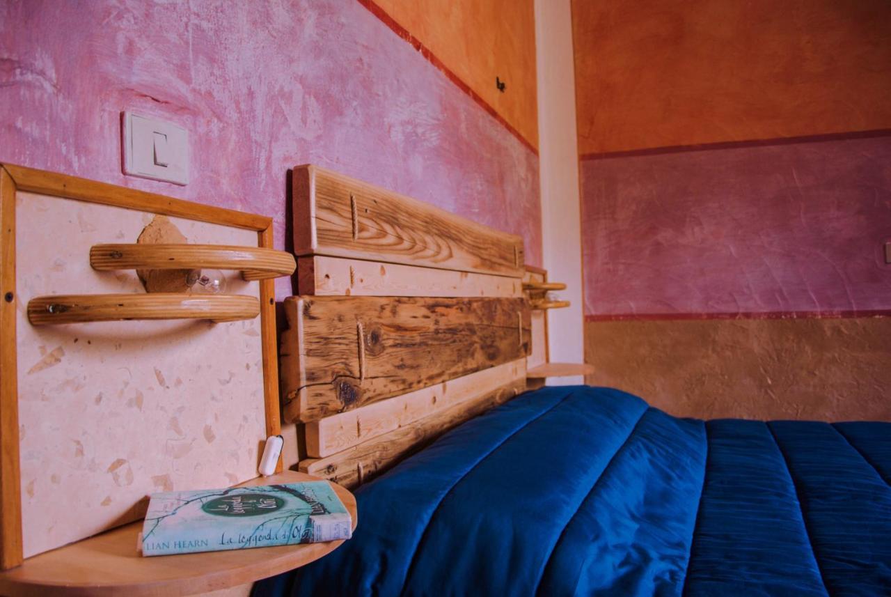 Bed and Breakfast Terra e Paglia Marrùbiu Esterno foto