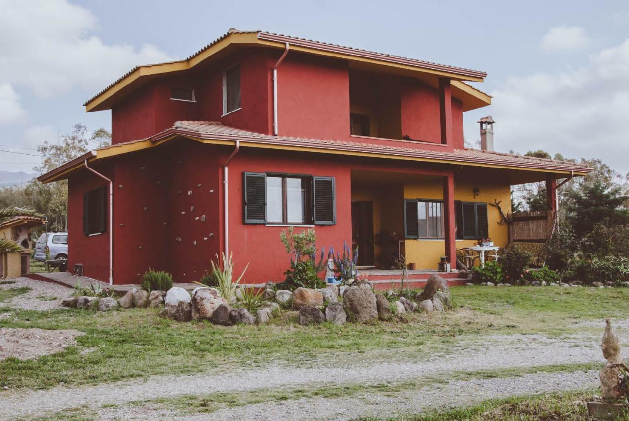 Bed and Breakfast Terra e Paglia Marrùbiu Esterno foto